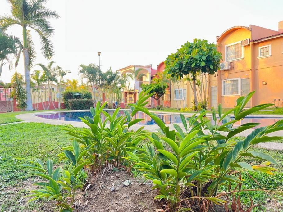 Apartamento Casa Con Alberca A 8 Min De Playa Ixtapa  Exterior foto