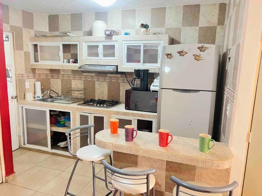 Apartamento Casa Con Alberca A 8 Min De Playa Ixtapa  Exterior foto